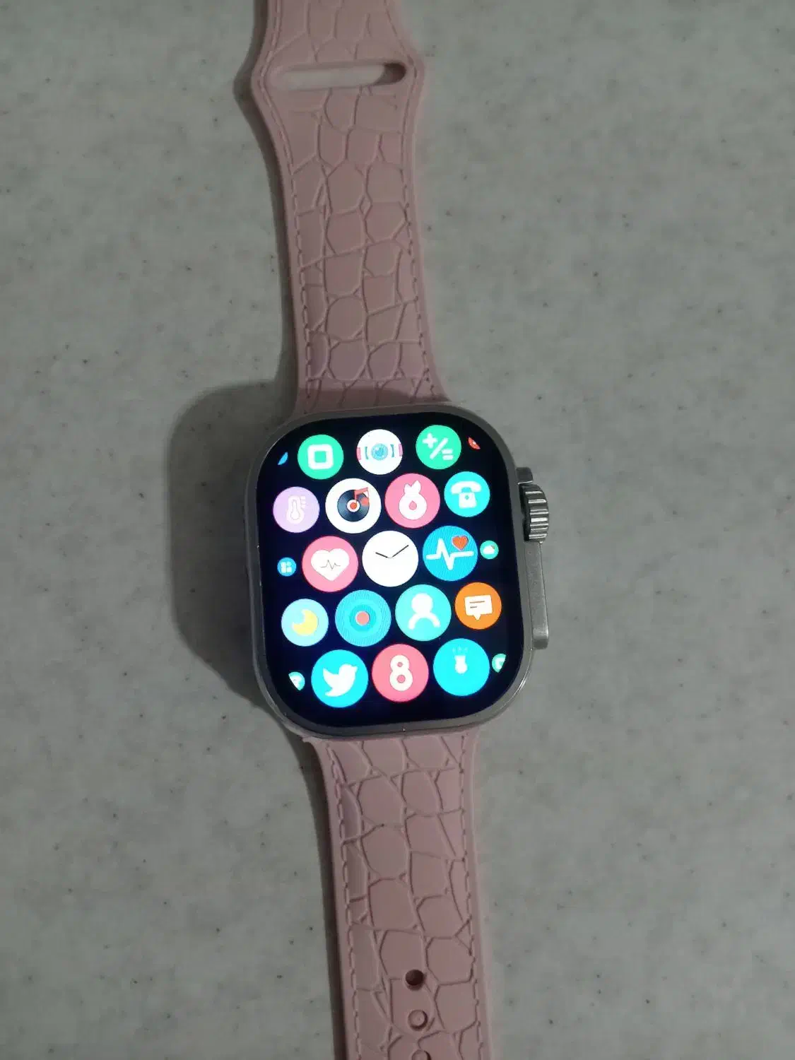 ساعت هوشمند نو|ساعت|سبزوار, قلعه‌نو دهزار|دیوار