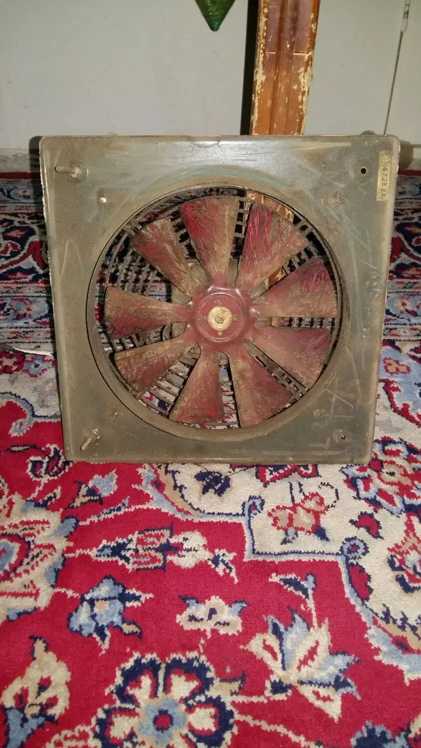 هواکش تهویه هوا 28در28|پنکه و تصفیه‌کنندهٔ هوا|قم, انصار‌الحسین|دیوار