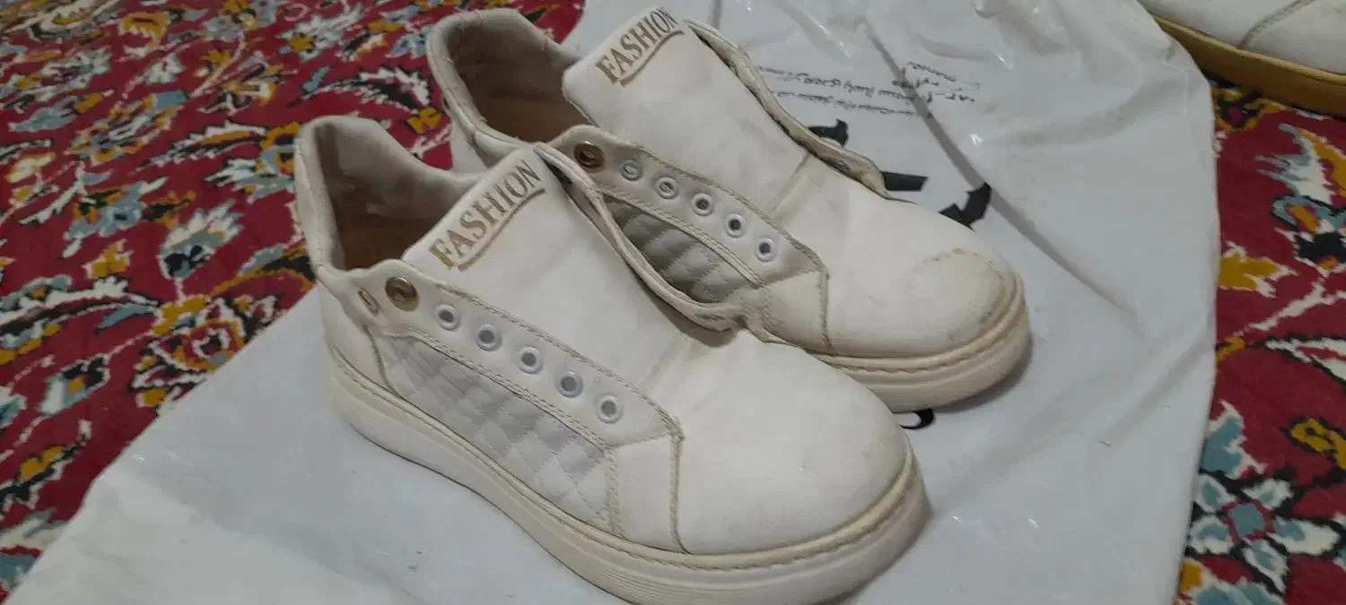 ۷ جفت کفش اصلی سایز ۴۰|کیف، کفش، کمربند|کرمانشاه, |دیوار