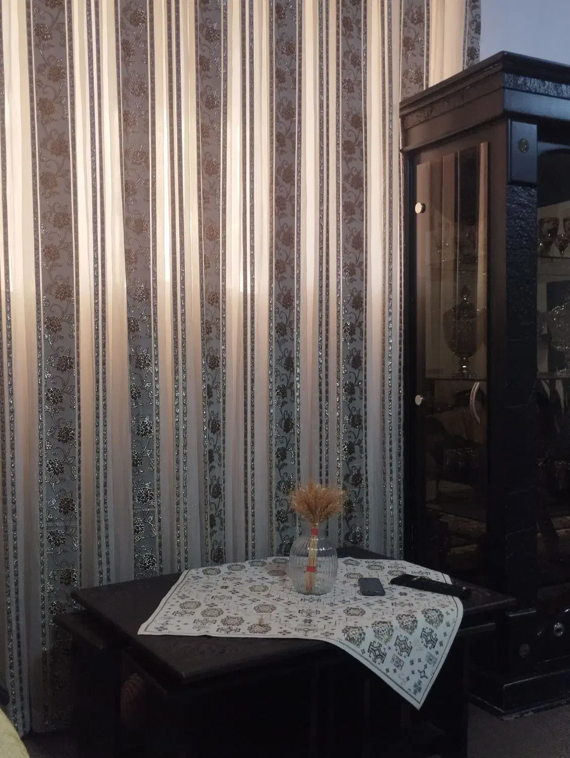 فوری|پرده، رانر، رومیزی|ساری, |دیوار