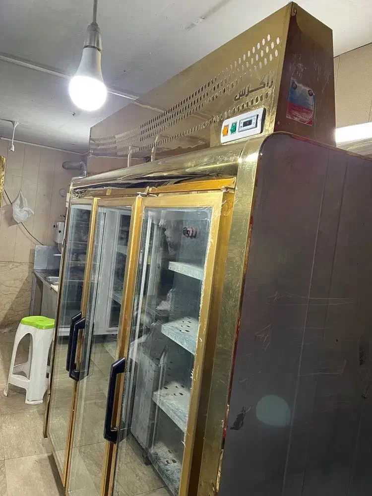 فریزر ایستاده سه درب برند زاگرس|فروشگاه و مغازه|مشهد, هفت تیر (نه دره)|دیوار