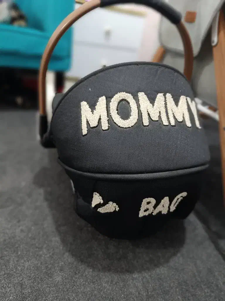 کریر نوزاد مامی بگ باهمراه تخت گهواره تاشو|تخت و صندلی بچه|رشت, ولکس|دیوار