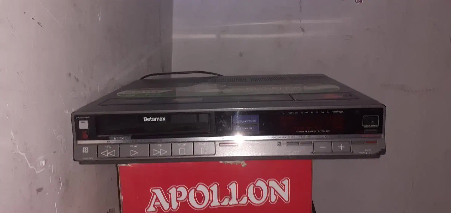 ویدئو نوار کوچک  وبزرگ|پخش‌کننده DVD و ویدیو|تهران, هفده شهریور|دیوار