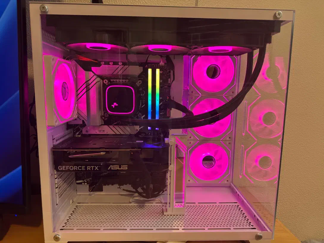 کیس گیمینگ حرفه ای در حد آک|رایانه رومیزی|برخوار, |دیوار