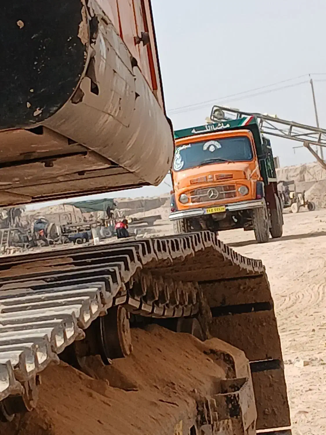 حمل ماسه ومخلوط مستقیم از معدن|خدمات حمل و نقل|مرودشت, نقش رستم|دیوار