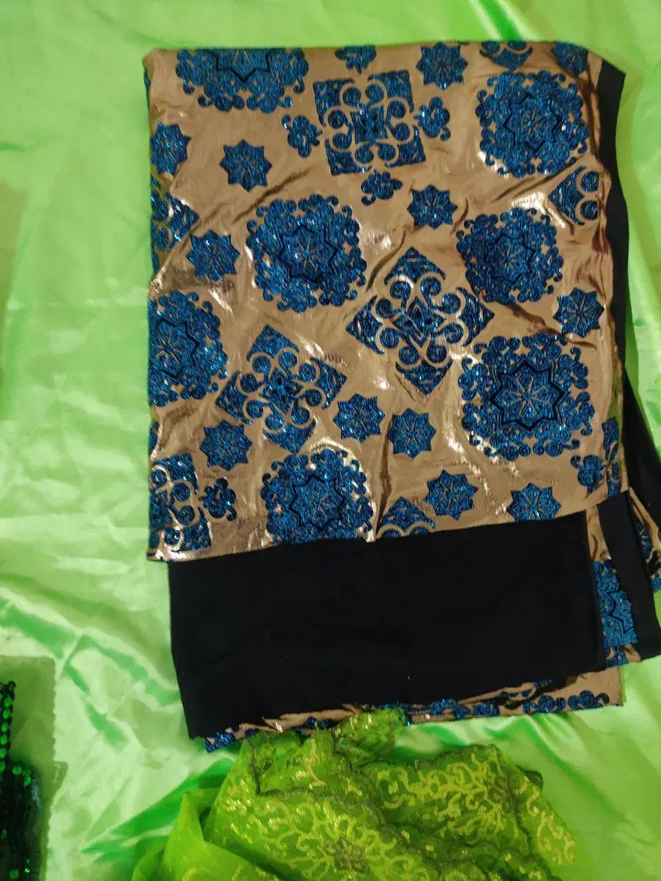 پارچه|لوازم خیاطی و بافتنی|شیراز, شهدای شهرک سعدی|دیوار