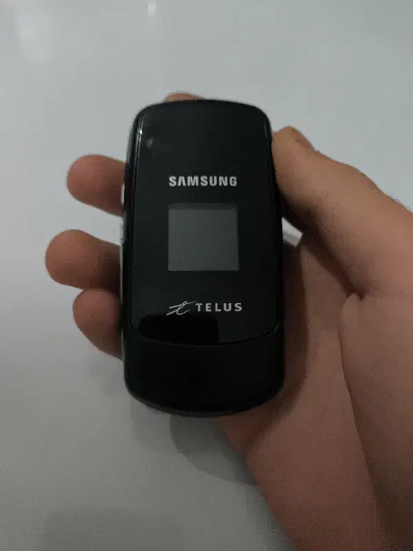 گوشی ساده تاشو مایل به معاوضه|موبایل|سقز, |دیوار