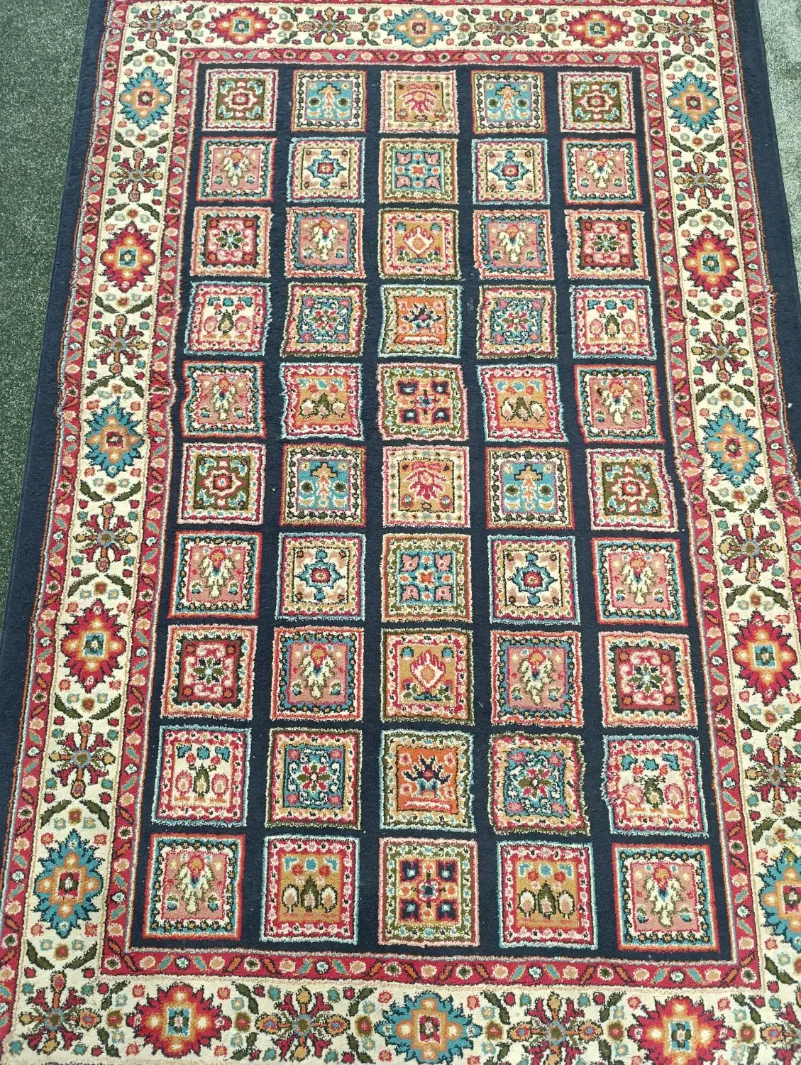 فرش یک و نیم در دو|فرش|سبزوار, پاسداران|دیوار