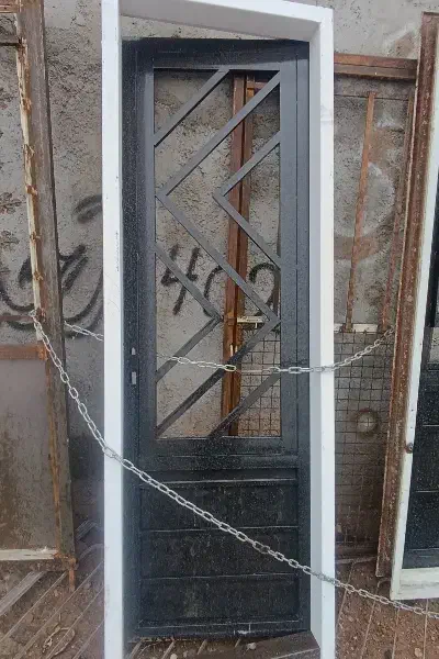 درب و پنجره آهنی|مصالح و تجهیزات ساختمان|شوط, |دیوار