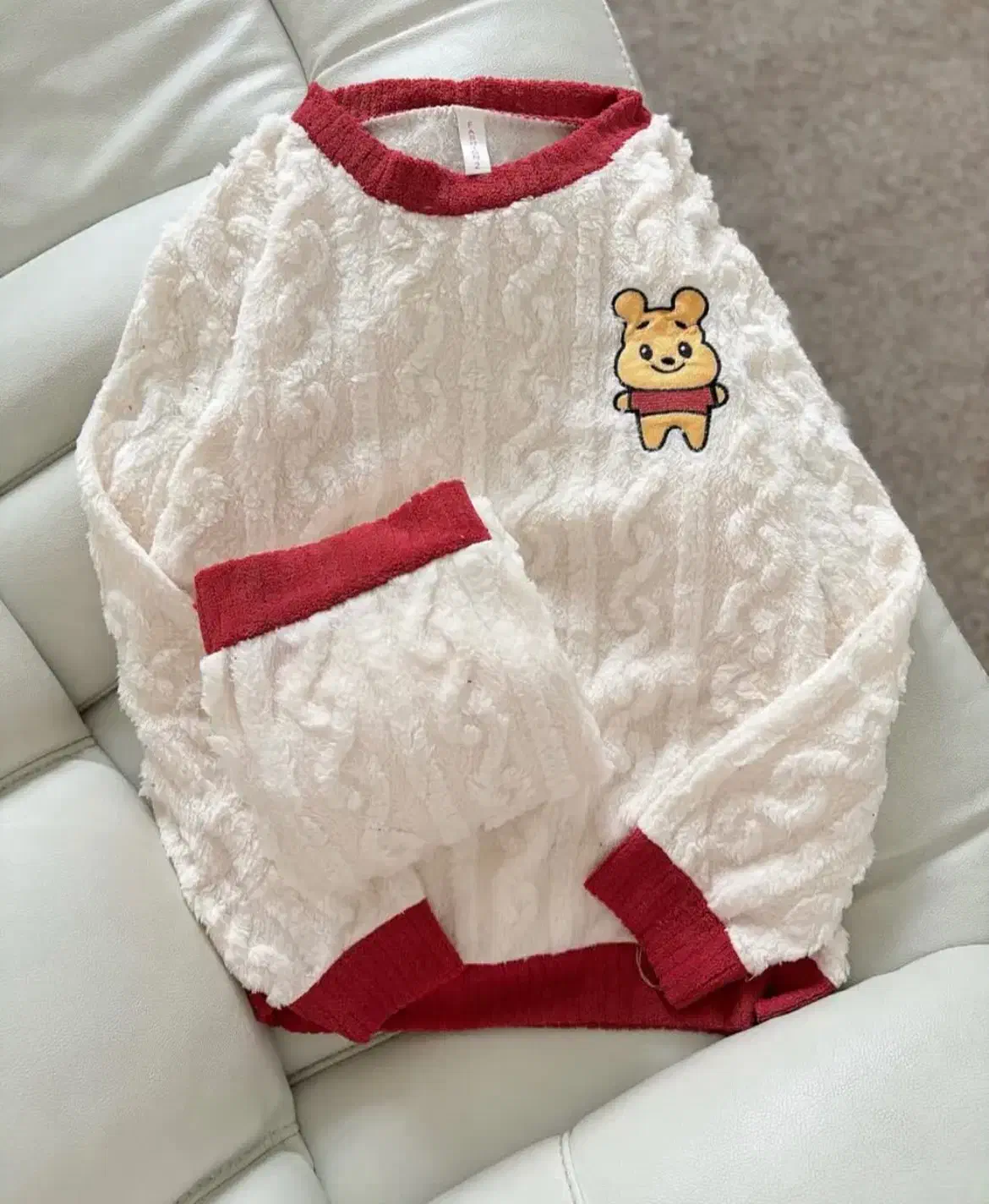 ست دورس|لباس|هشتگرد, شهرک اداری|دیوار