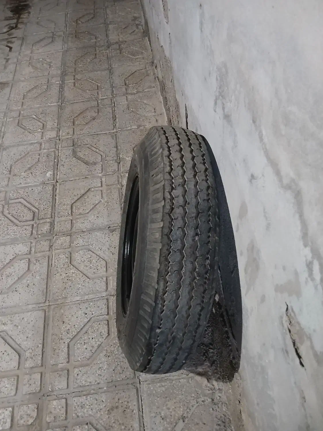 رینگ و لاستیک مزدا|قطعات یدکی و لوازم جانبی|شیروان (خراسان), |دیوار