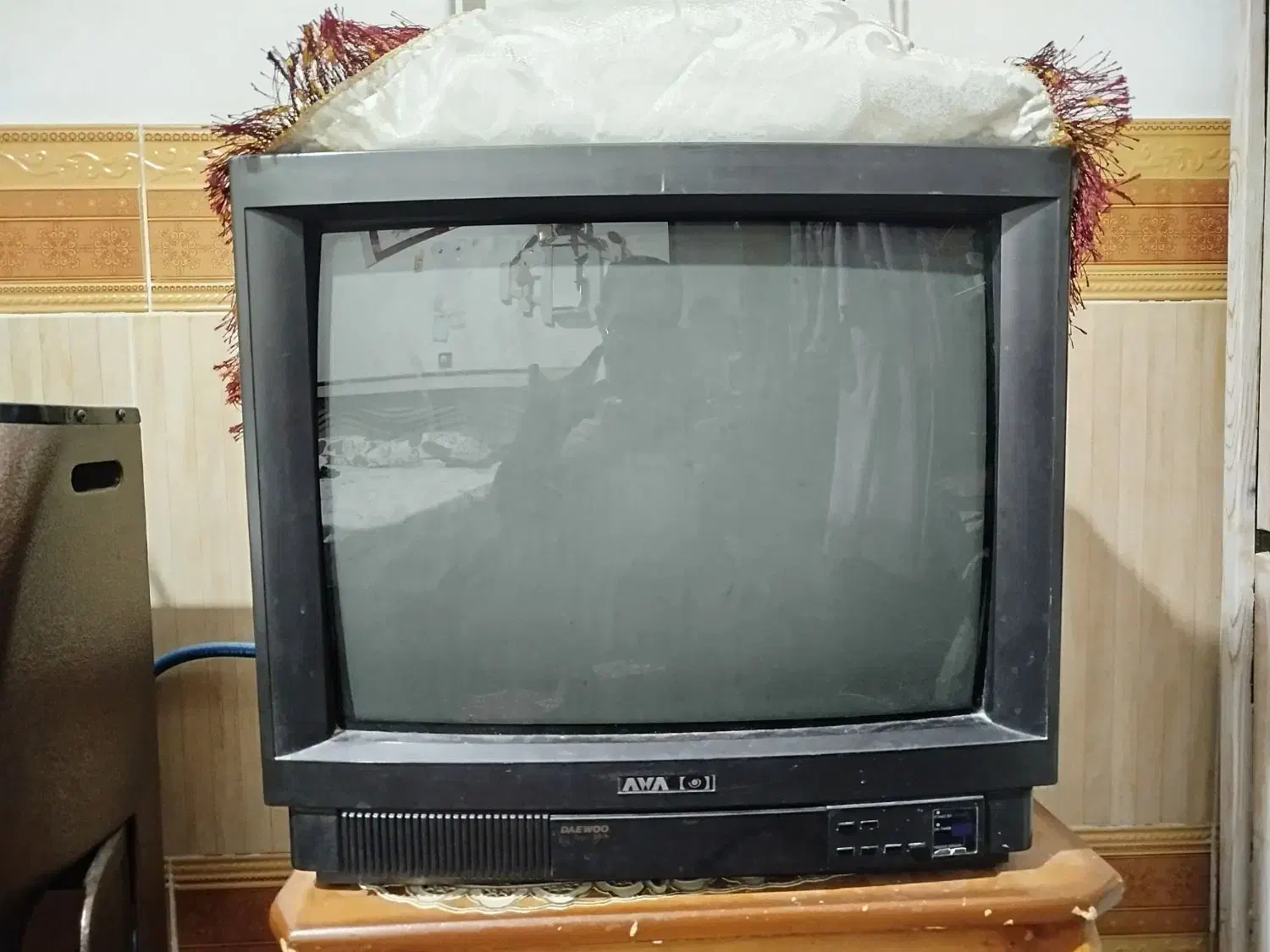 تلویزیون آوا|تلویزیون و پروژکتور|یاسوج, |دیوار