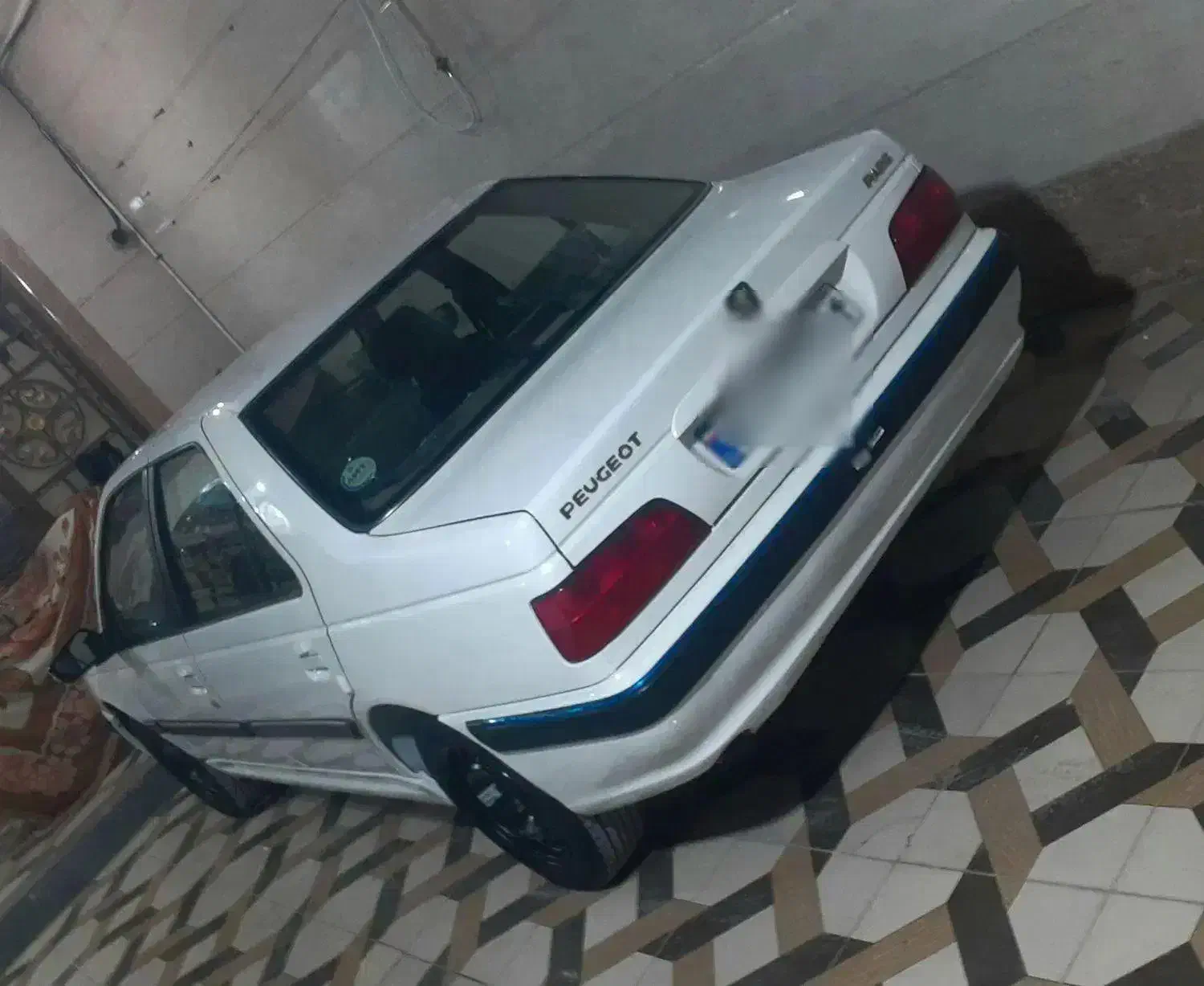 پژو پارس مدل ۴۰۲|خودرو سواری و وانت|اهواز, کارون|دیوار