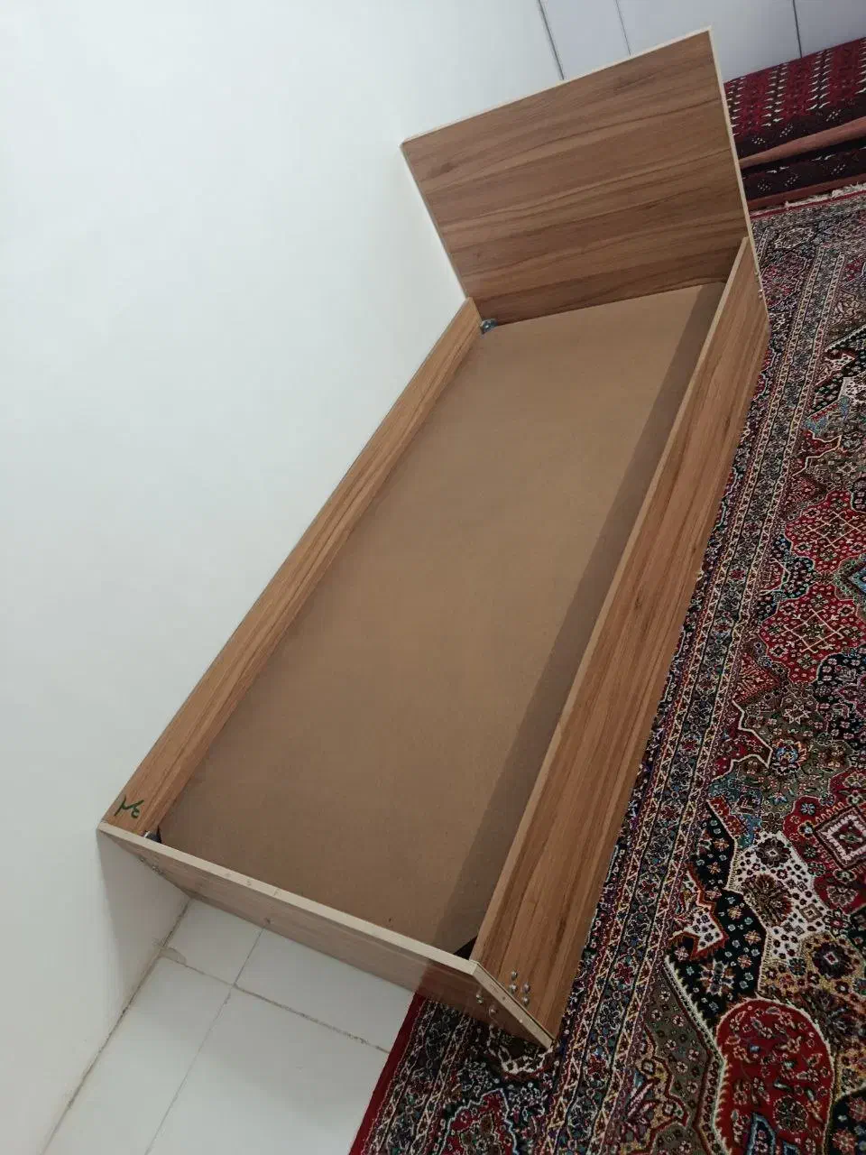 تخت خواب|تخت و سرویس خواب|سبزوار, قاضی زاد|دیوار