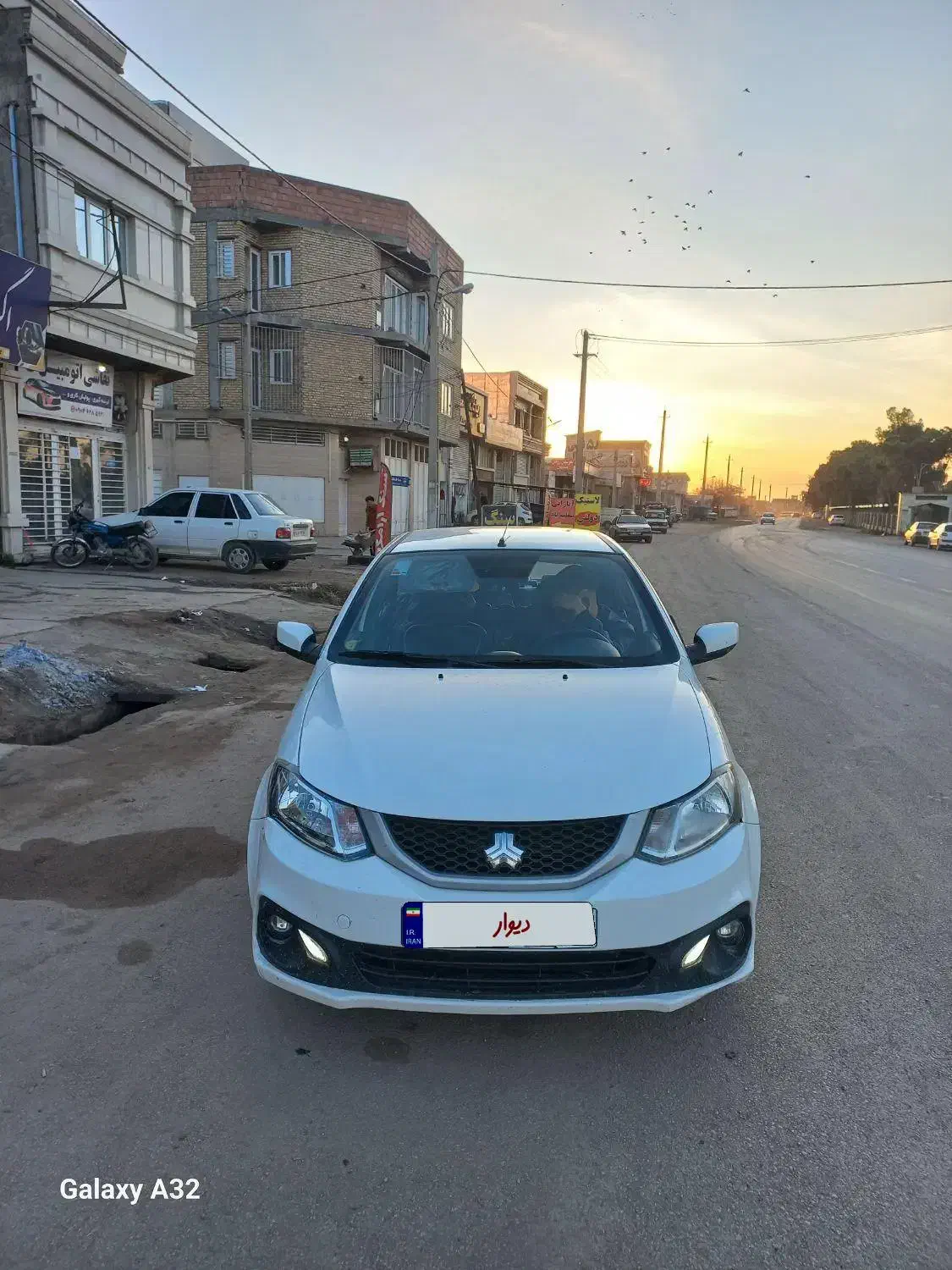 ساینا دوگانه مدل ۴۰۲ بیرنگ پلمپ|خودرو سواری و وانت|گنبد کاووس, |دیوار