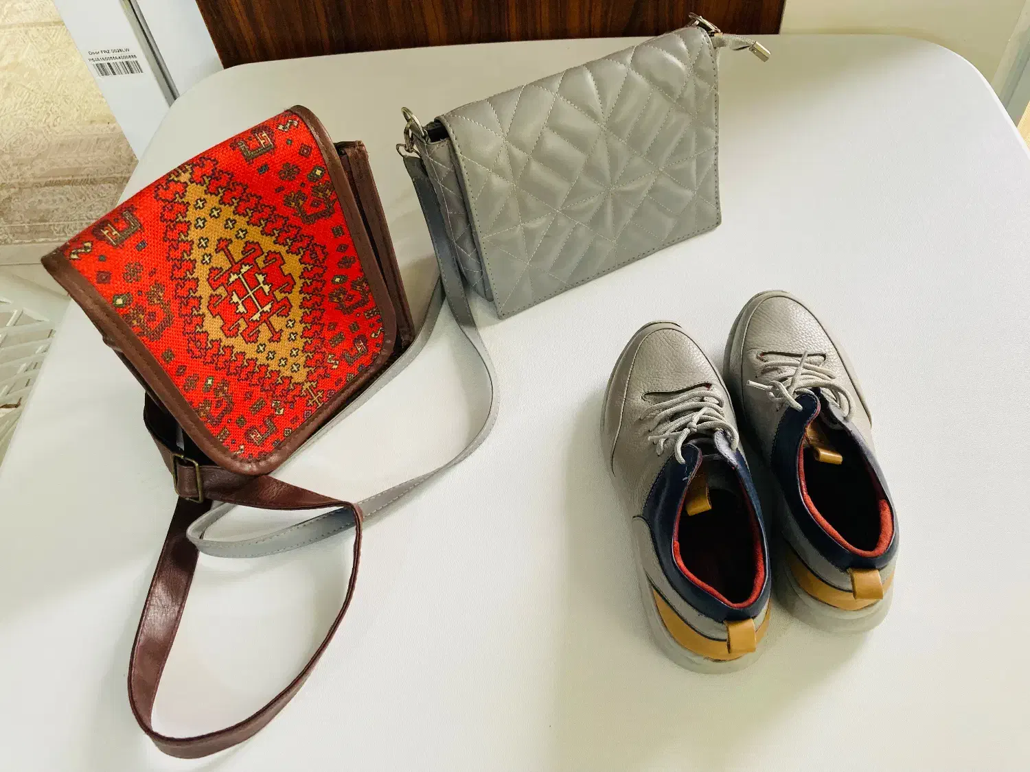 کیف و کفش|لباس|گرگان, |دیوار