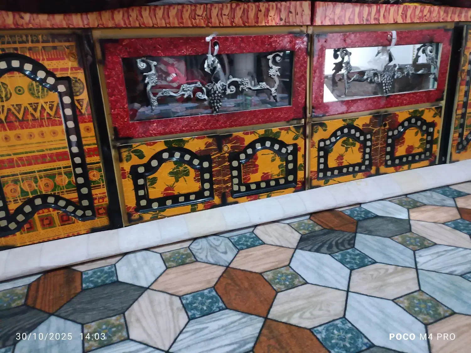 کمد بلوچی|جاکفشی، کمد، دراور|زابل, |دیوار