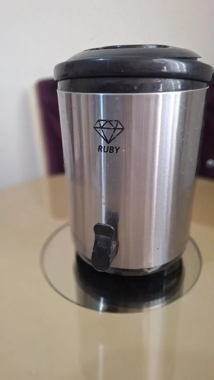 کلمن|ظروف نگهدارنده، پلاستیکی، یک‌بارمصرف|پرند, فاز ۵|دیوار