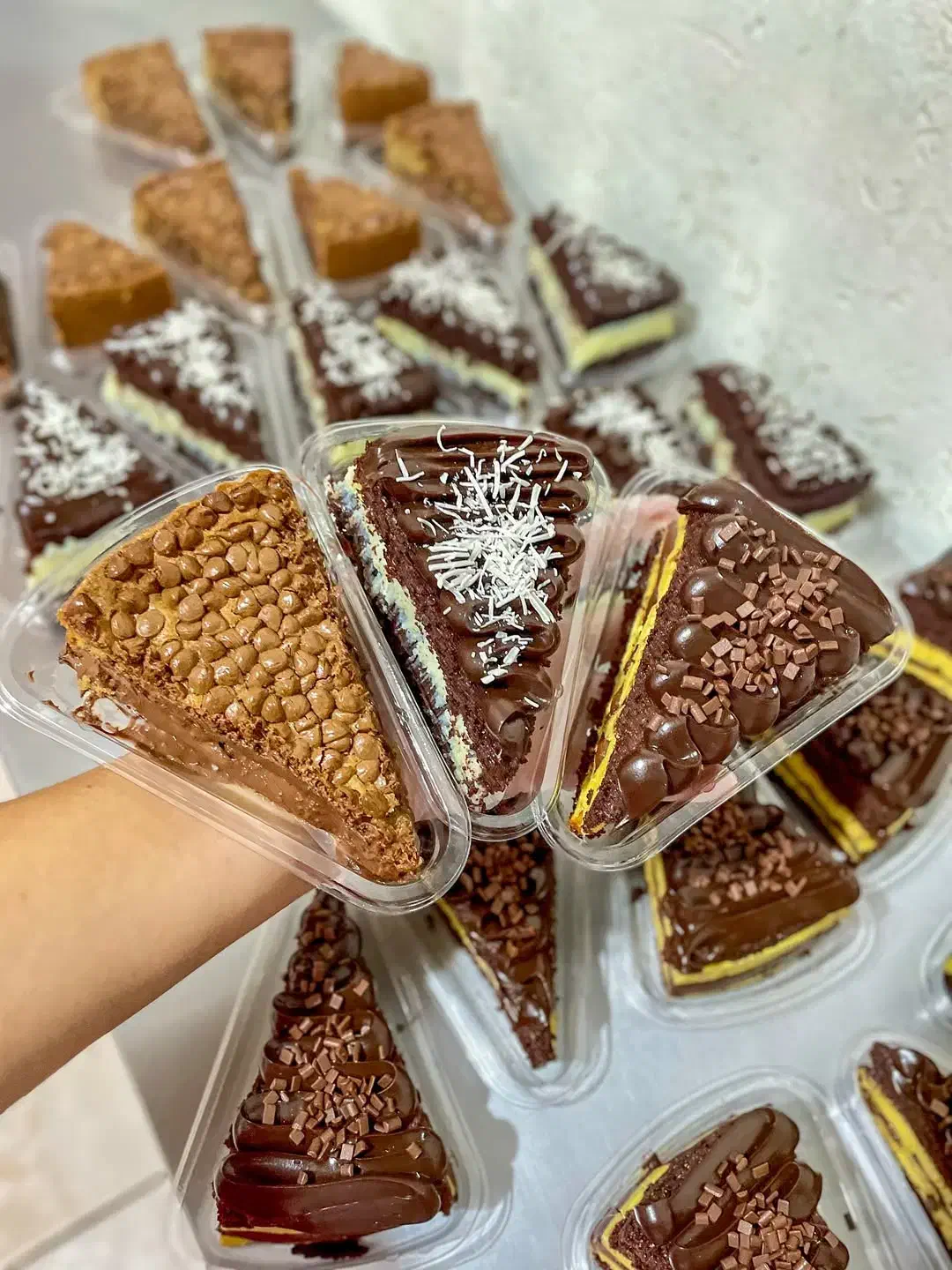 کیک لیوانی .کیک خیس|خوردنی و آشامیدنی|اهواز, کوی مندلی(سه راه خرمشهر)|دیوار