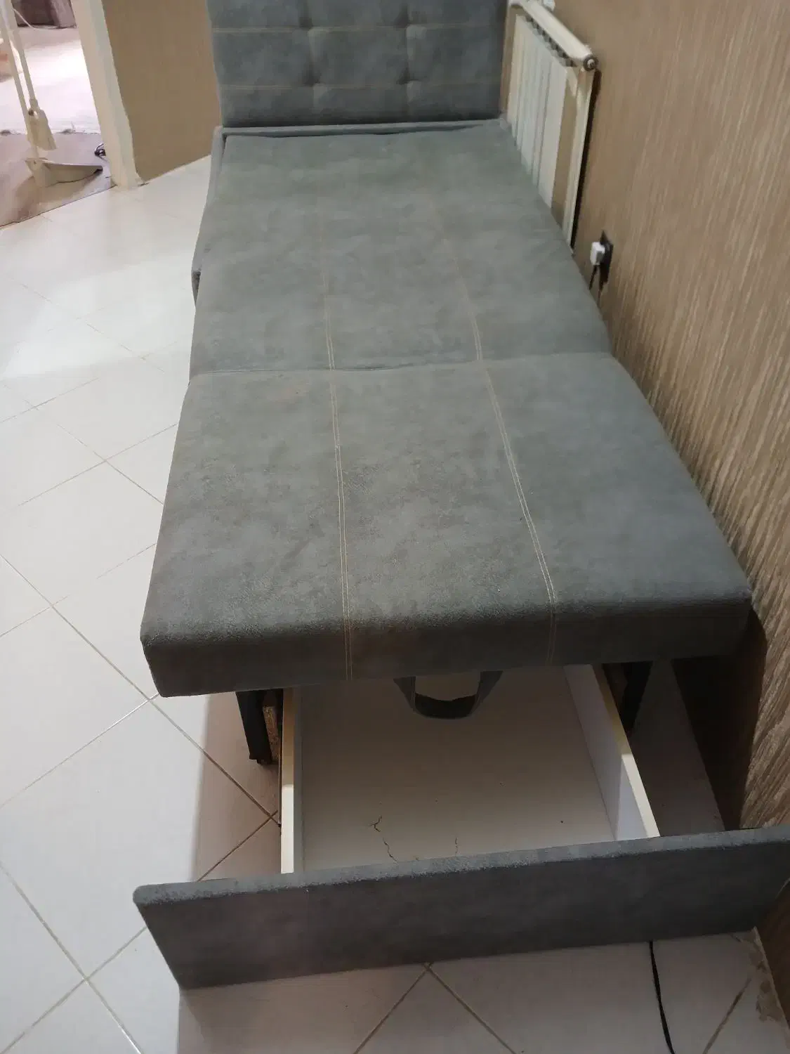 مبل تختخواب شو|تخت و سرویس خواب|رشت, توشیبا|دیوار