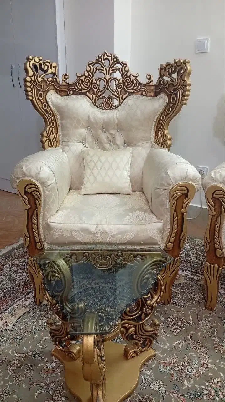 مبل سلطنتی ۷ نفره|مبلمان خانگی و میز عسلی|شاهرود, |دیوار