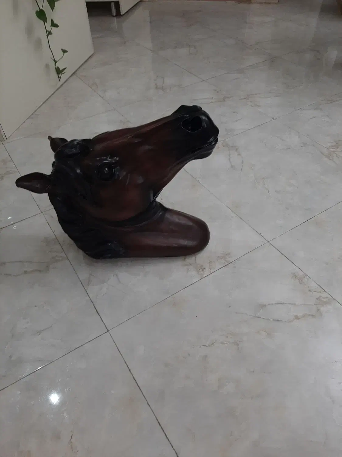 یه عدد مجسمه دیواری اسب|مجسمه، تندیس، ماکت|اندیشه, اندیشه فاز ۱|دیوار