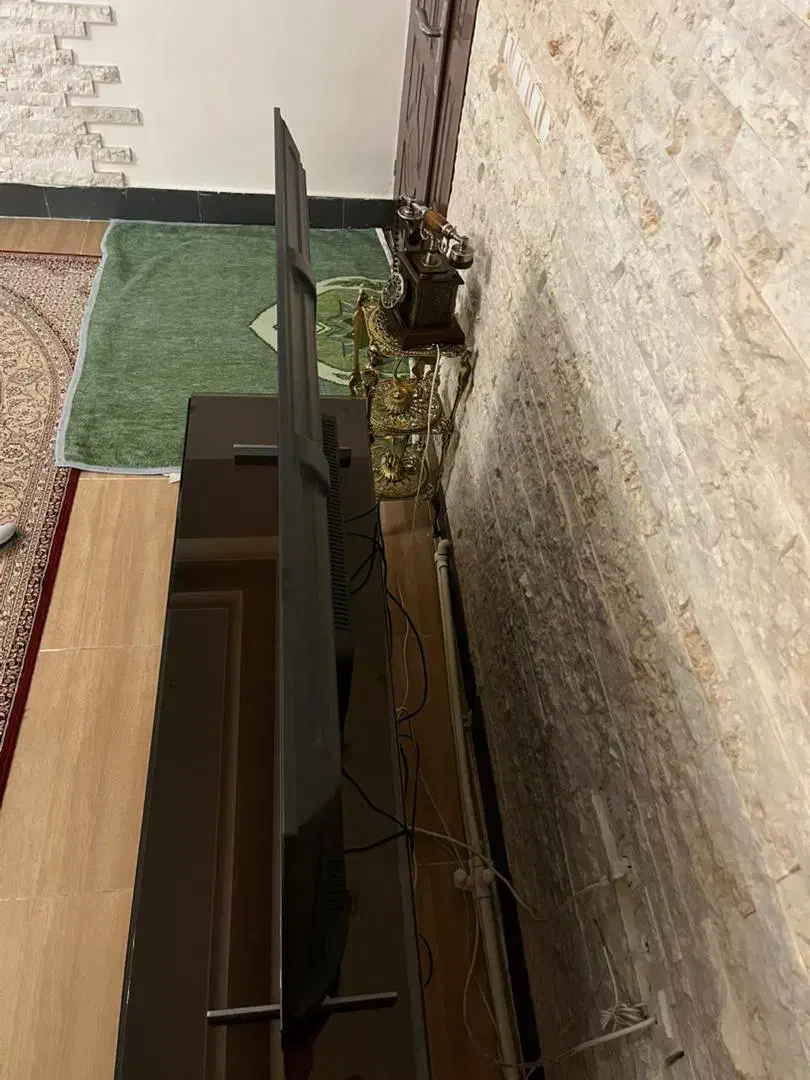 تلویزیون الجی و جی پلاس|تلویزیون و پروژکتور|خوی, |دیوار