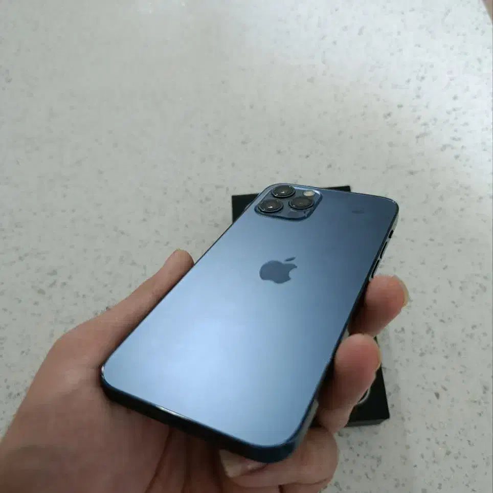 iphone 12pro 256gb|موبایل|کرج, کمال‌شهر|دیوار
