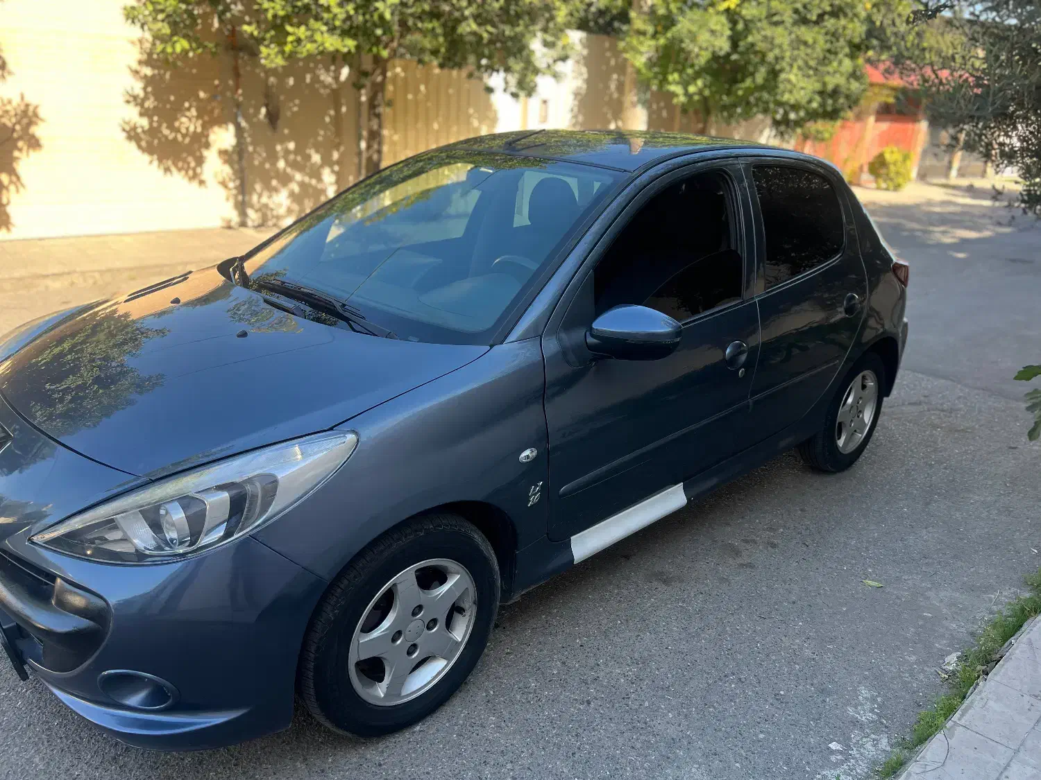 207مدل ۸۹ نیوفیس|خودرو سواری و وانت|گرگان, |دیوار