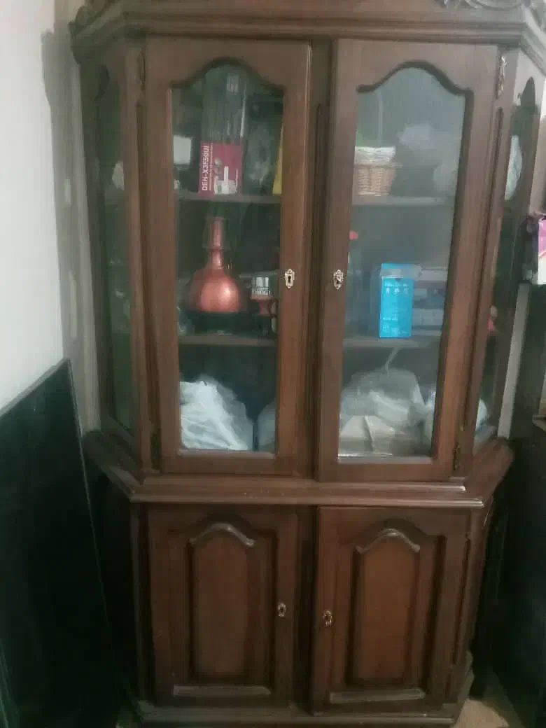 مبل و ویترین کمد|مبلمان خانگی و میز عسلی|شیراز, کوشک میدان|دیوار