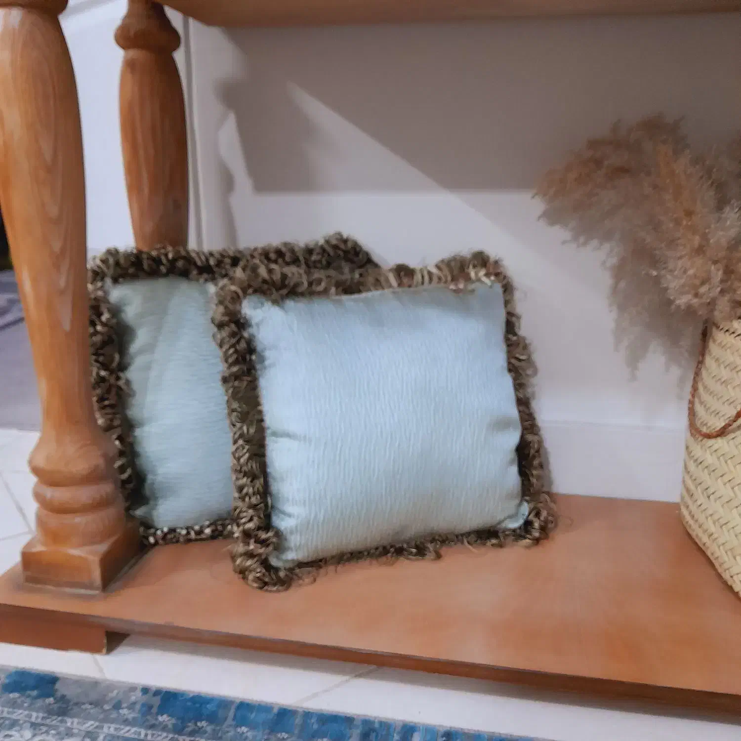 ۴عدد کوسن نو|رختخواب، بالش، پتو|قرچک, میرزائی شمالی|دیوار