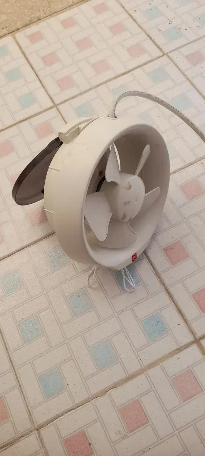 هواکش پنجره ای|پنکه و تصفیه‌کنندهٔ هوا|کرج, بنیاد|دیوار