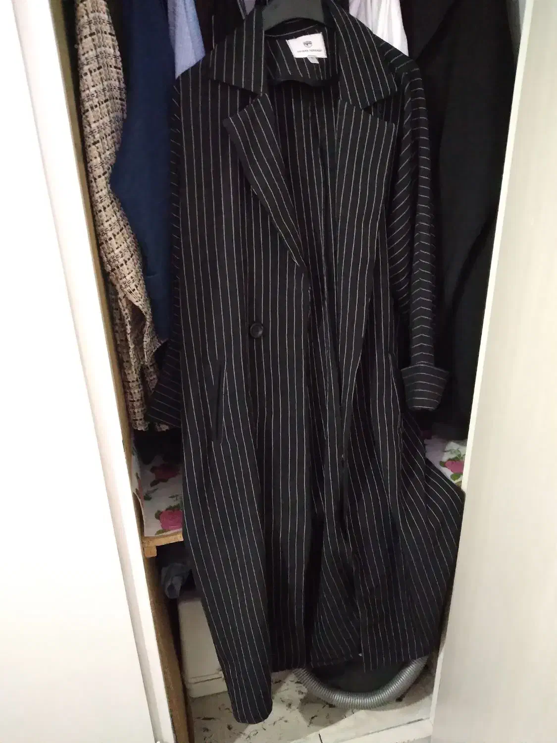 لباس زنانه و کیف های شیک|حراج|چهارباغ, |دیوار