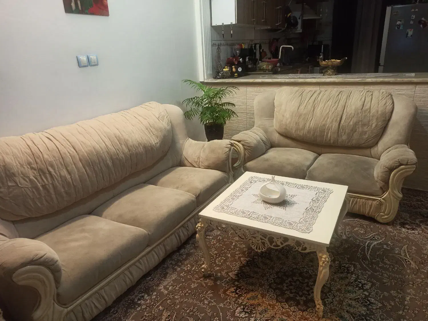 مبل ۸ نفره راحتی نیاز به شستشو داره بسیار محکم|مبلمان خانگی و میز عسلی|تهران, افسریه جنوبی|دیوار
