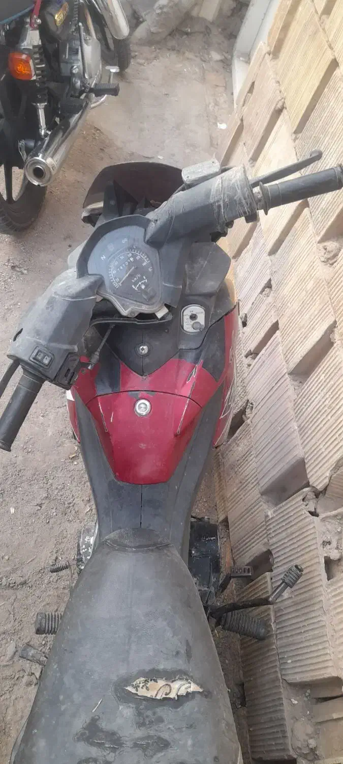 دایچی ۱۳۵|اسباب‌بازی بچه|یزد, |دیوار