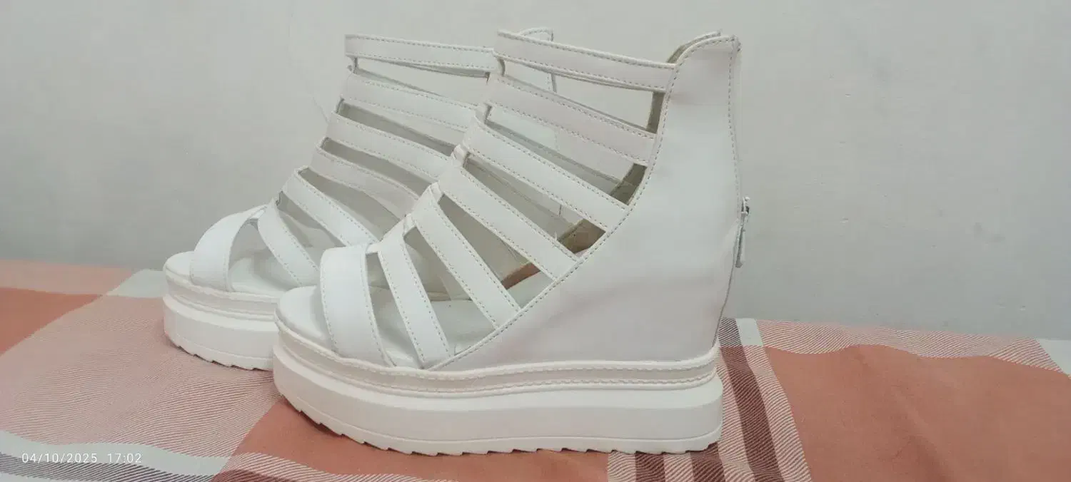 صندل مدل ورساچ|کیف، کفش، کمربند|قم, لسانی|دیوار