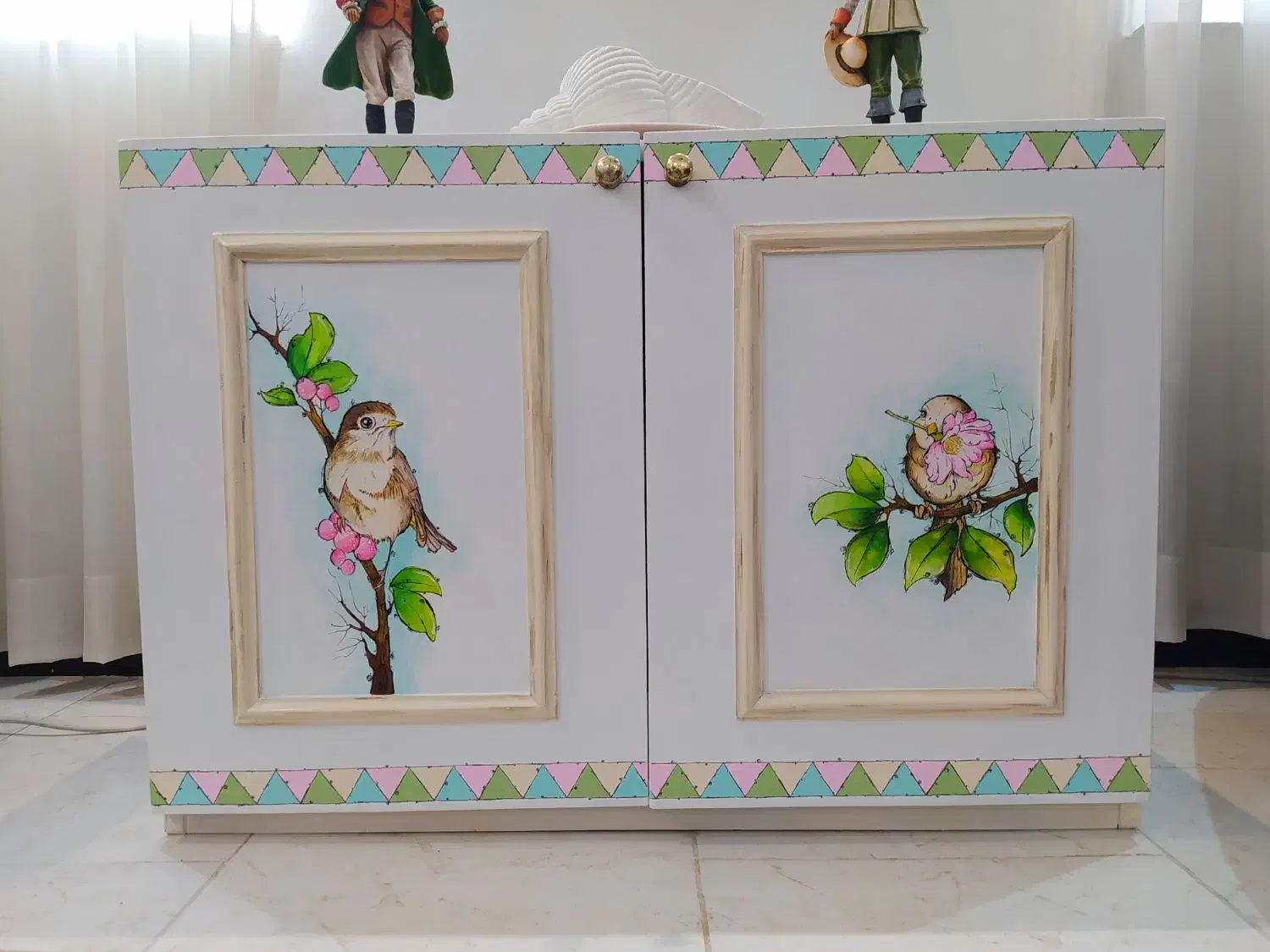 کمد|جاکفشی، کمد، دراور|رشت, کوی مهر|دیوار