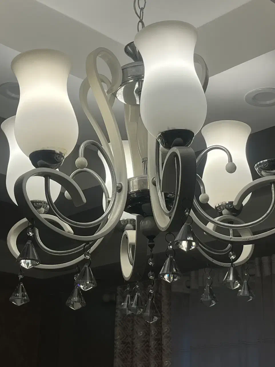 لوستر|لوستر و چراغ آویز|رشت, جهاد|دیوار