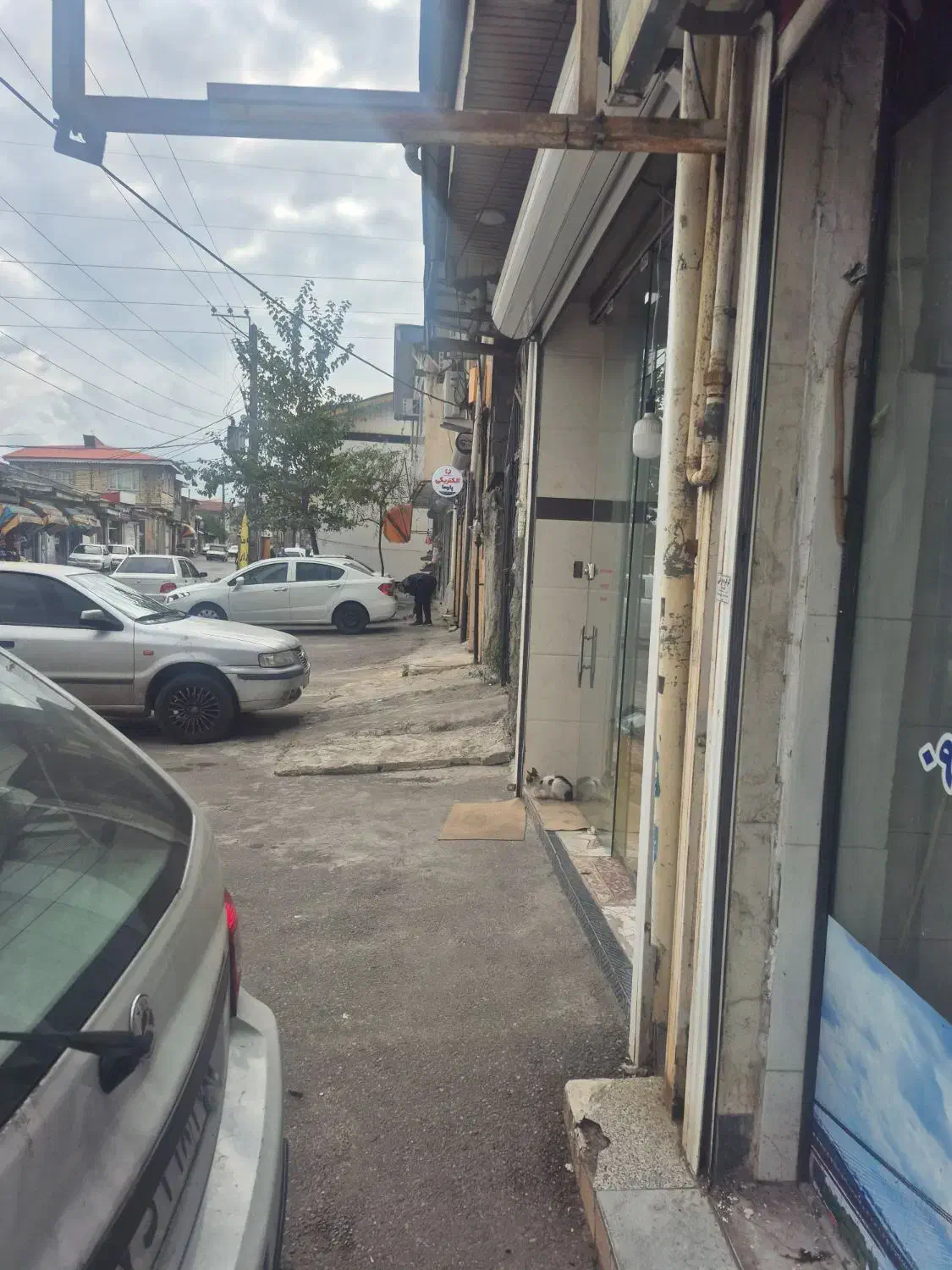 فروش مغازه ۱۱متری واقع درجماران|فروش مغازه و غرفه|رشت, جماران|دیوار