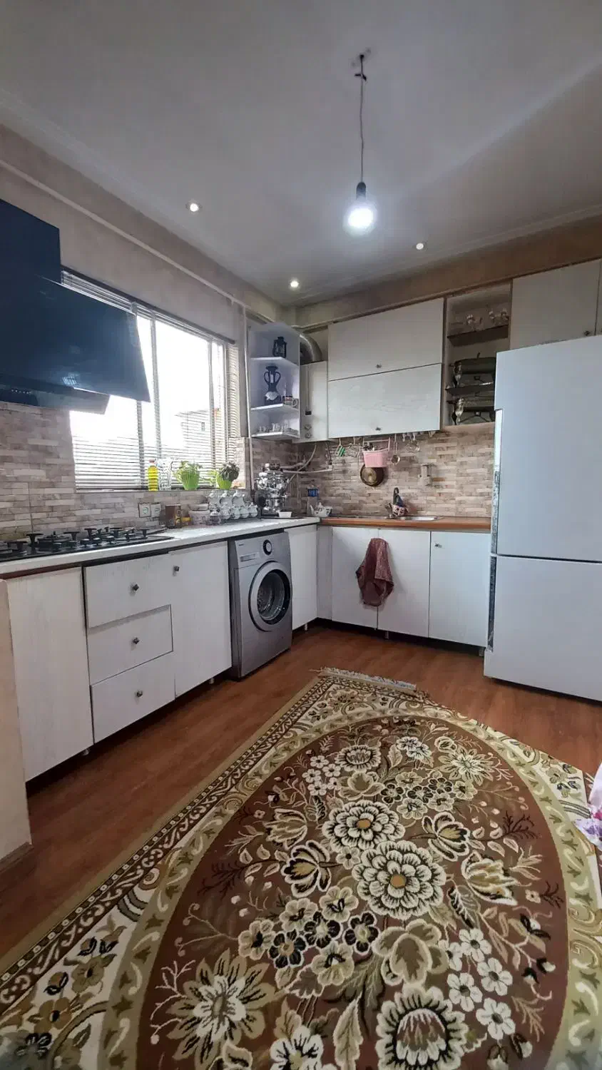 ۷۸متر ۲ خواب رازی|اجارهٔ آپارتمان|رشت, استقامت ۱|دیوار