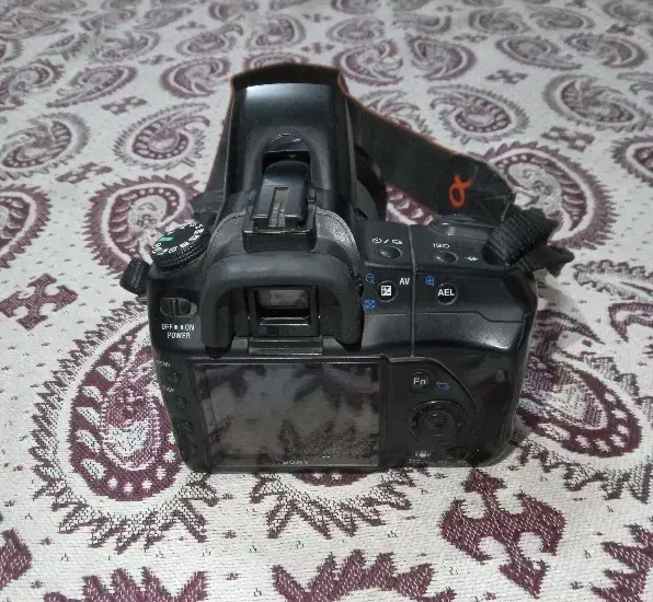 دوربین عکاسی سونی مدل آلفا ۲۰۰|دوربین عکاسی و فیلمبرداری|قزوین, |دیوار