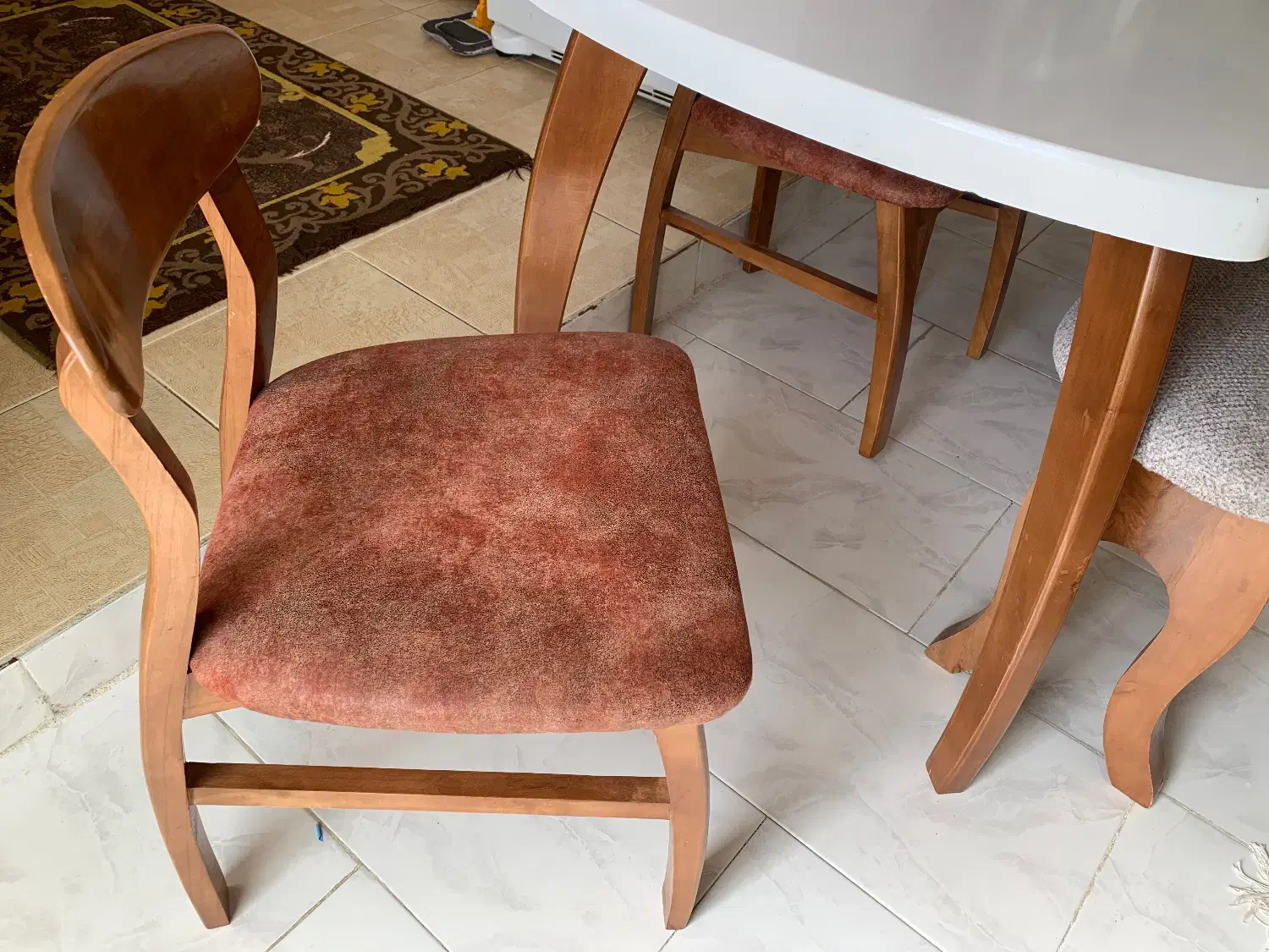 میز ناهاری|میز و صندلی غذاخوری|شیراز, گویم|دیوار