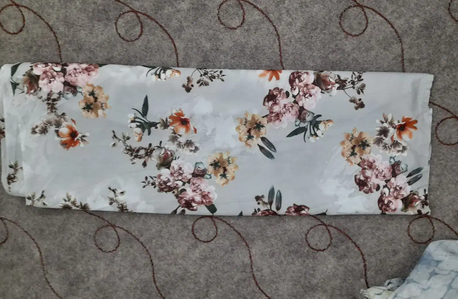 پارچهای نخی شومیز پیراهنی|لوازم خیاطی و بافتنی|شیروان (خراسان), |دیوار