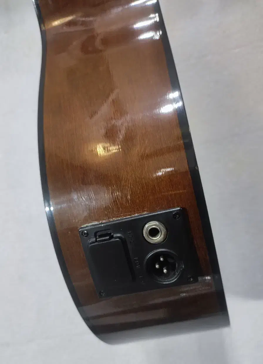 گیتار یاماها c40و c70 اصل اندونزی ساده و پیکاپدار|گیتار، بیس، امپلیفایر|چالوس, |دیوار