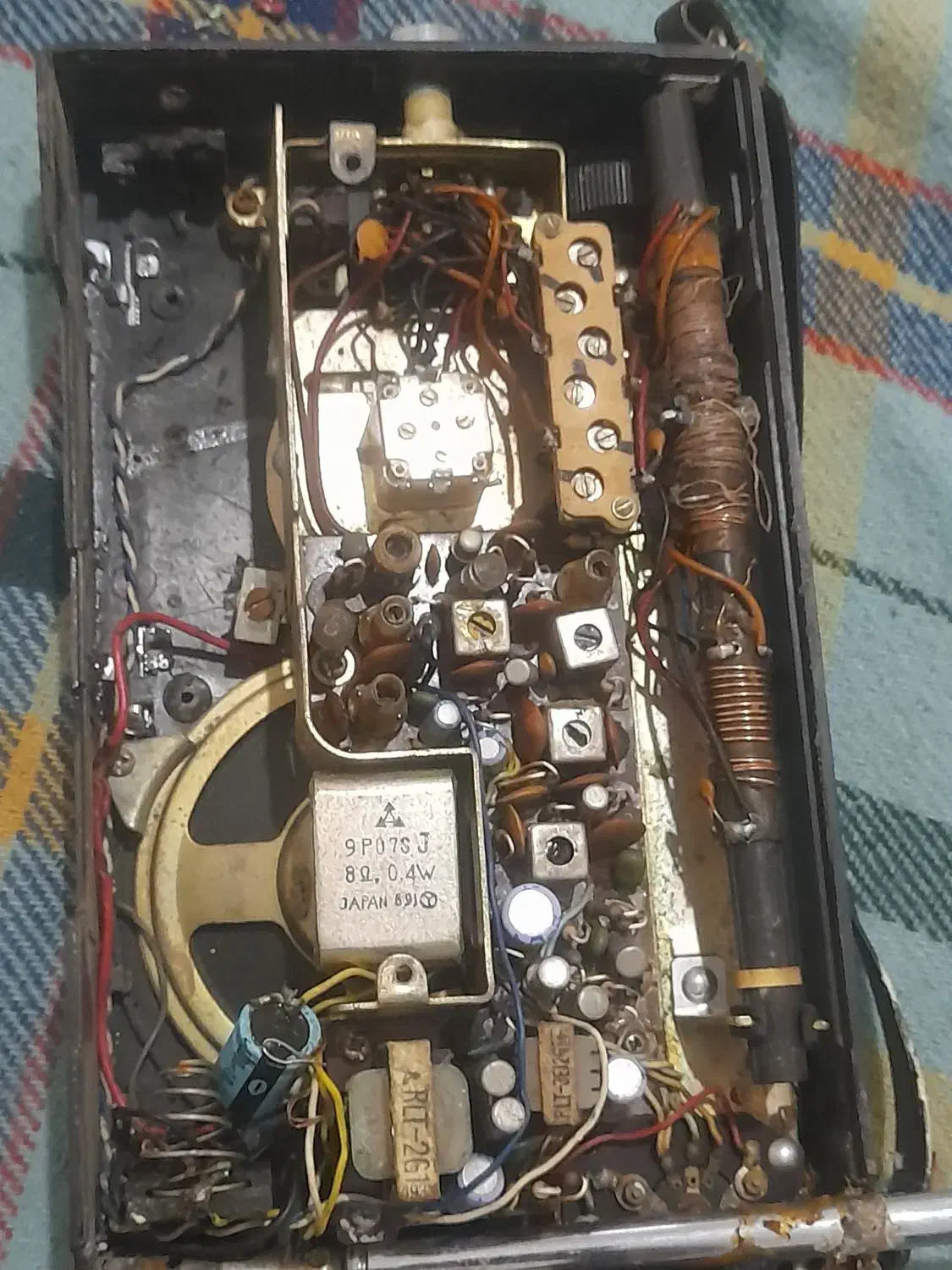 رادیوقدیمی ۷۰ساله|کلکسیون اشیاء عتیقه|شاهین‌شهر, نبوت|دیوار