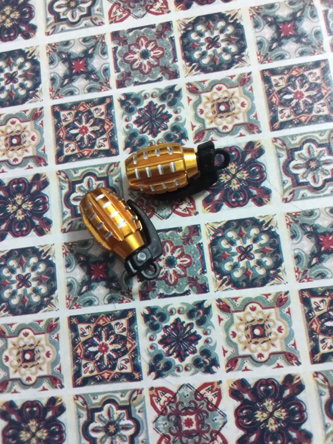 تیوپ دوچرخه 16 تنه کوچیک و 2عدد سر والف نارنجکی|دوچرخه، اسکیت، اسکوتر|قم, زنبیل آباد|دیوار