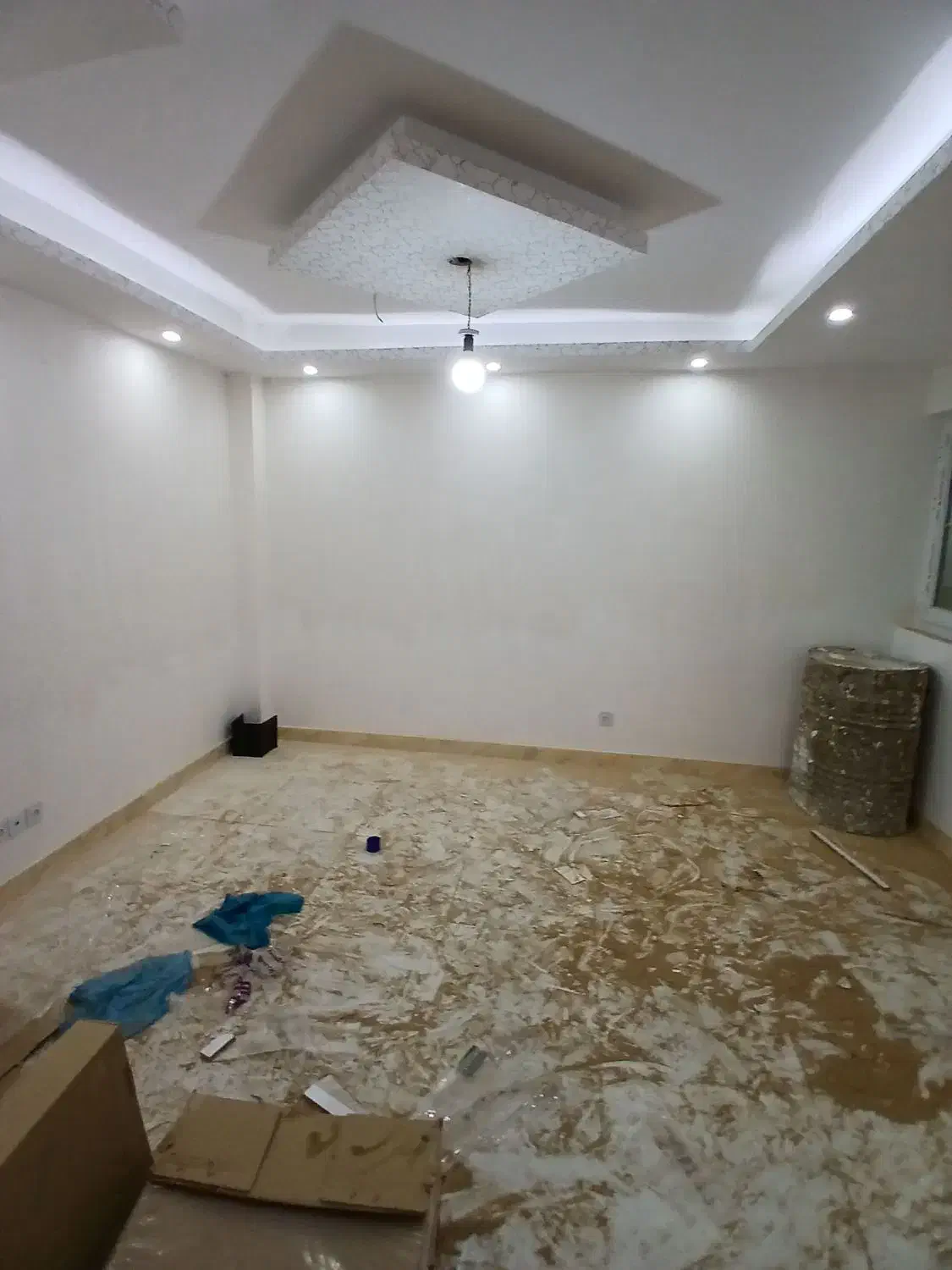 طبقه هم کف کرسی بلند حمیدیان55متری|فروش آپارتمان|رشت, انصاری|دیوار