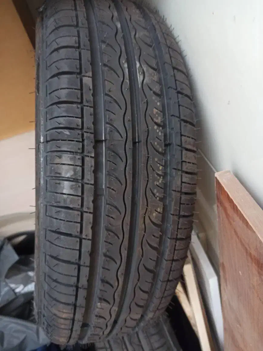 لاستیک سایز 185/65R14 برند گهر|قطعات یدکی و لوازم جانبی|تهران, قاسم‌آباد|دیوار