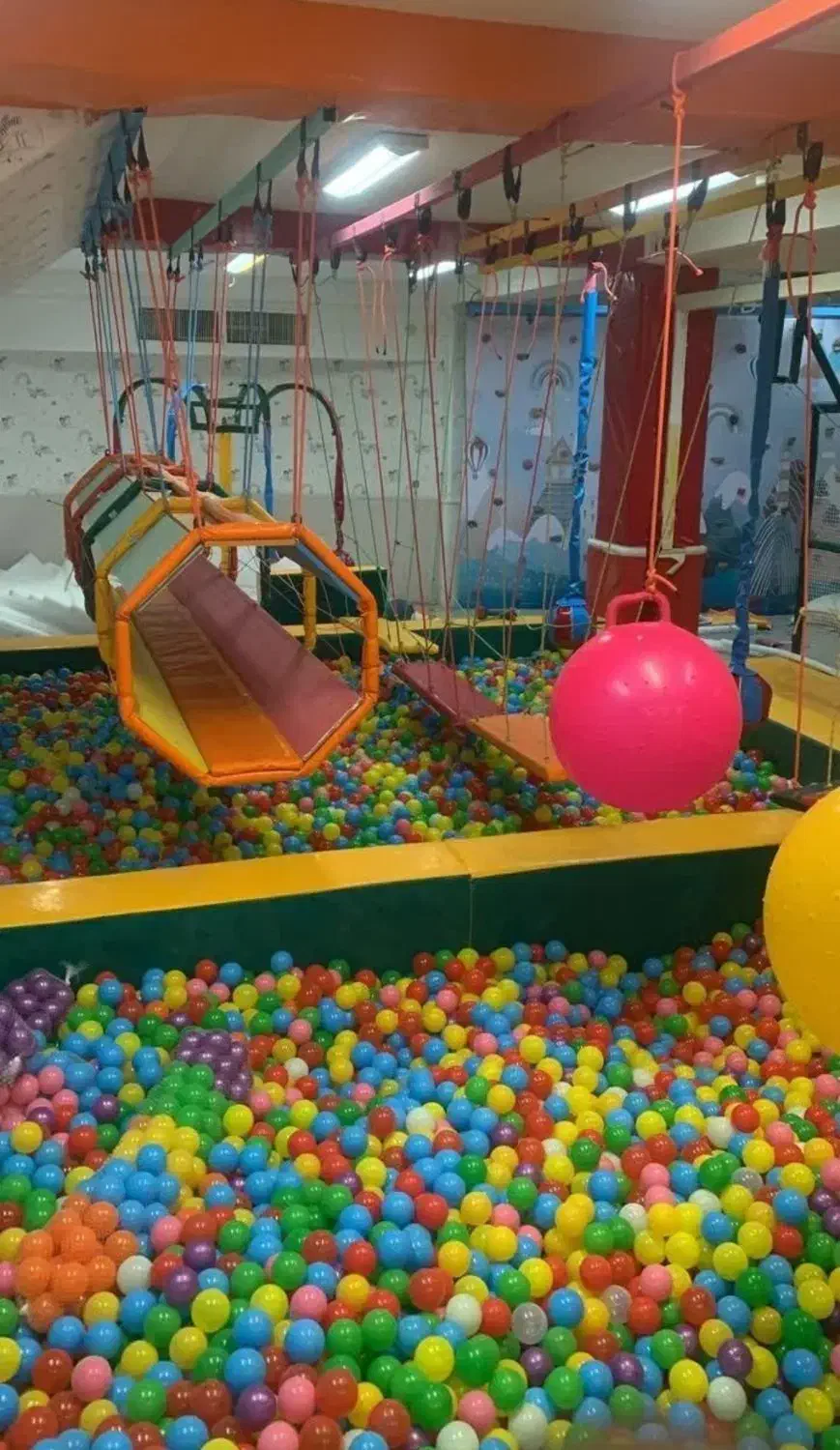 تجهیزات و نصب مهد کودک و خانه بازی|عمده‌فروشی|قم, شاه احمد قاسم|دیوار