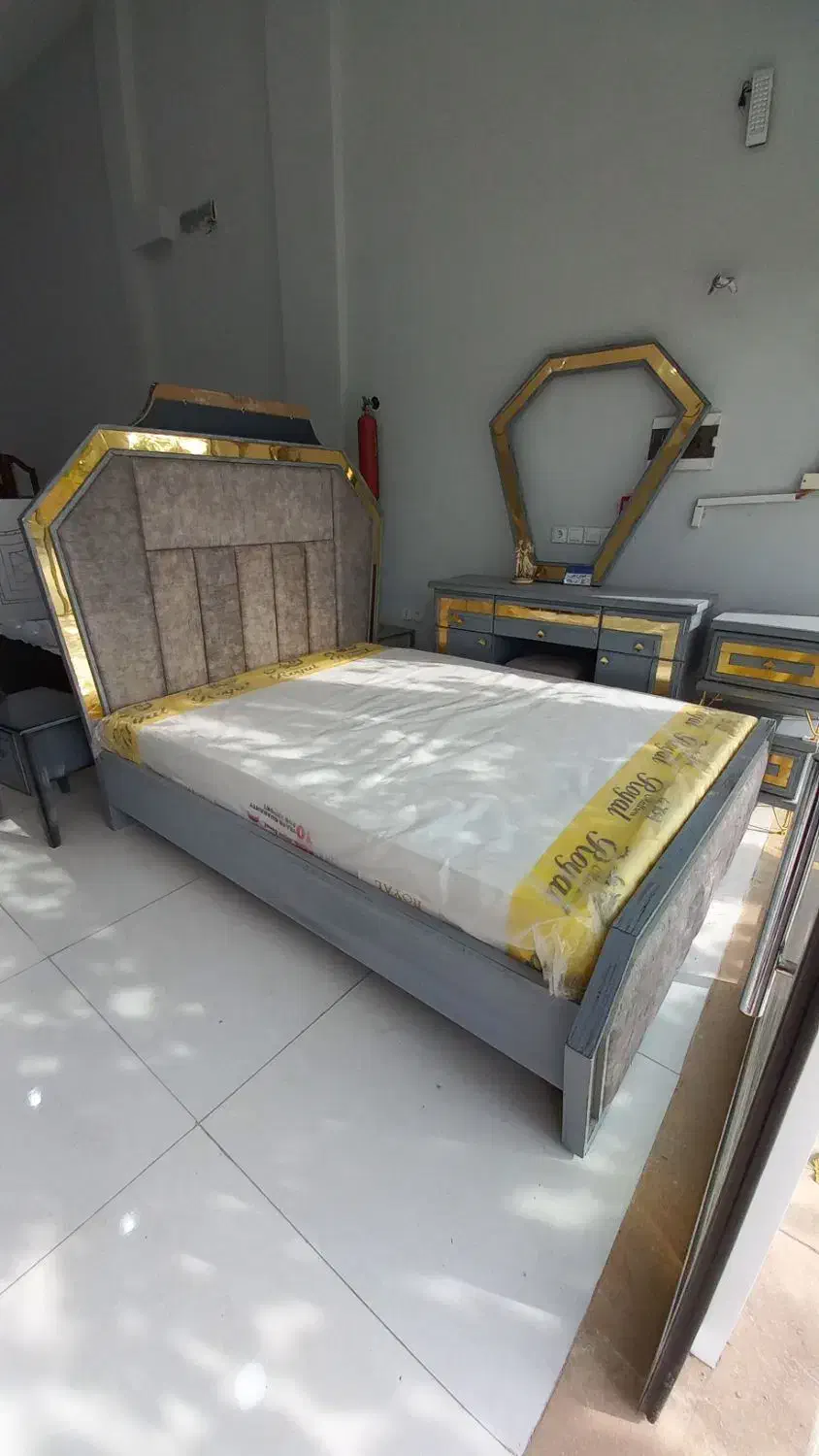 سرویس خواب لمسه دار|تخت و سرویس خواب|بیرجند, |دیوار